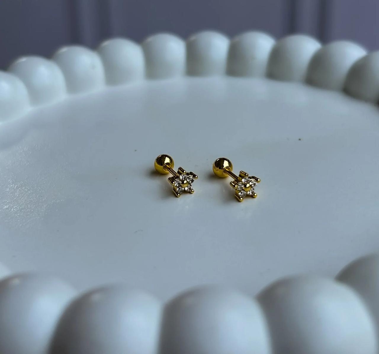 Daisy Spark Crystal Studs (Pair)