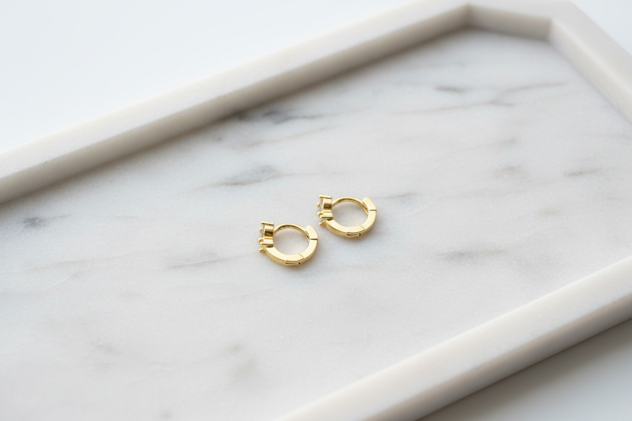 Nora Bow Huggie Hoops – 1MM | 2nd Piercing