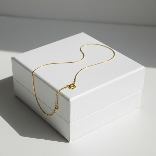 Luna Sleek Chain Bracelet