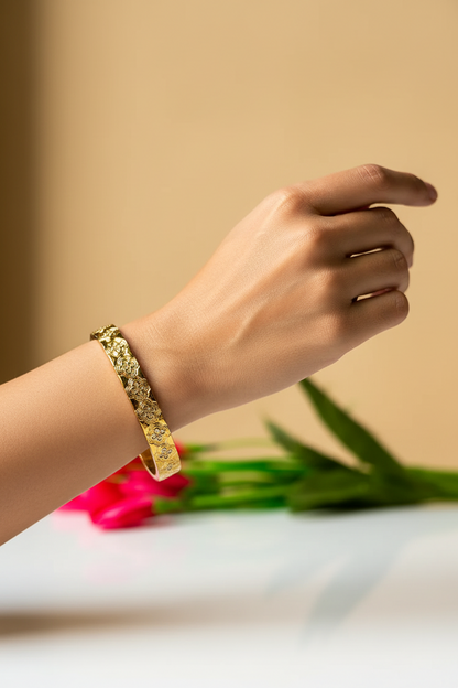 Kiara Floral Thin Wrist Bangle - Wrist Size 2.2 & 2.4