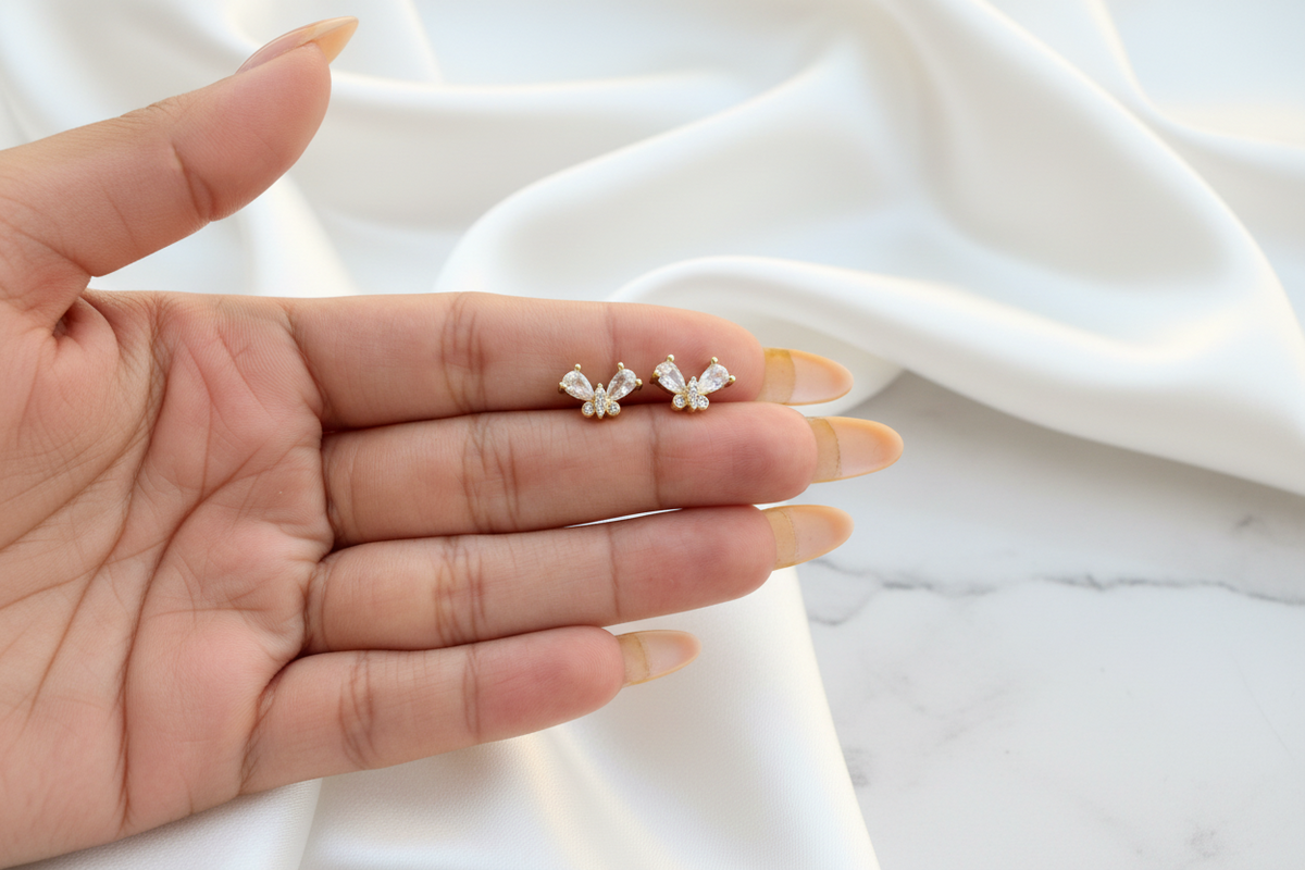 Luca Studs