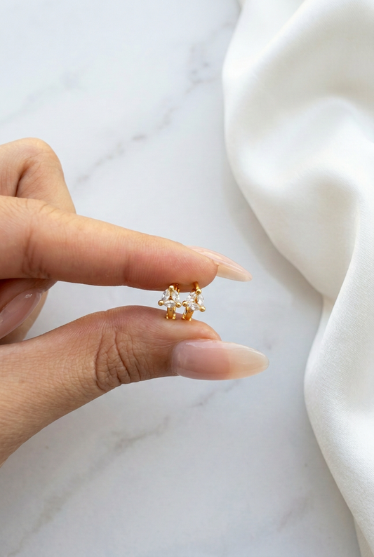 Petal Huggie Hoop 1MM | 2nd Piercing