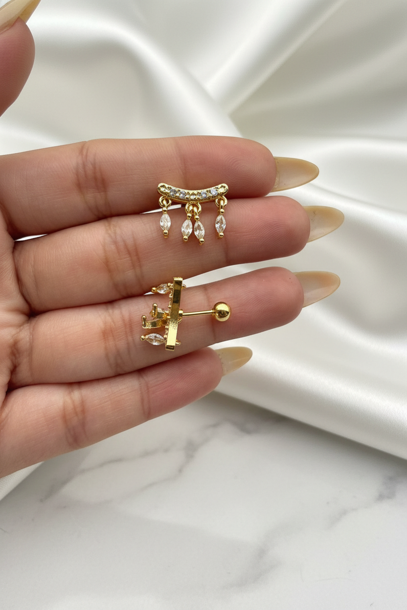 Chic Studs (Pair)
