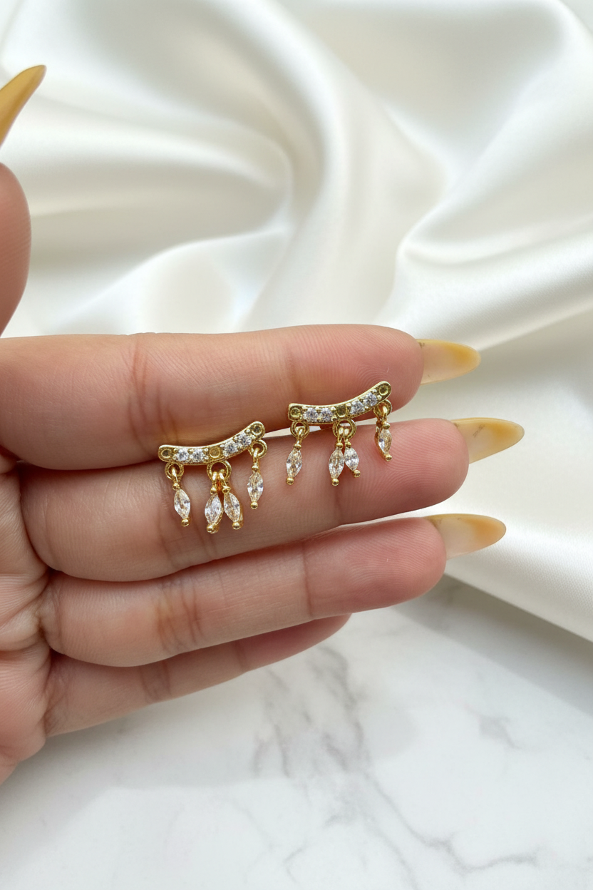 Chic Studs (Pair)