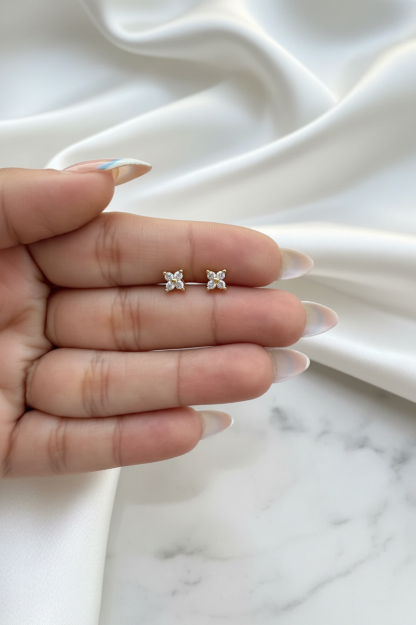 Crystal Clover Flower Stud (PAIR)