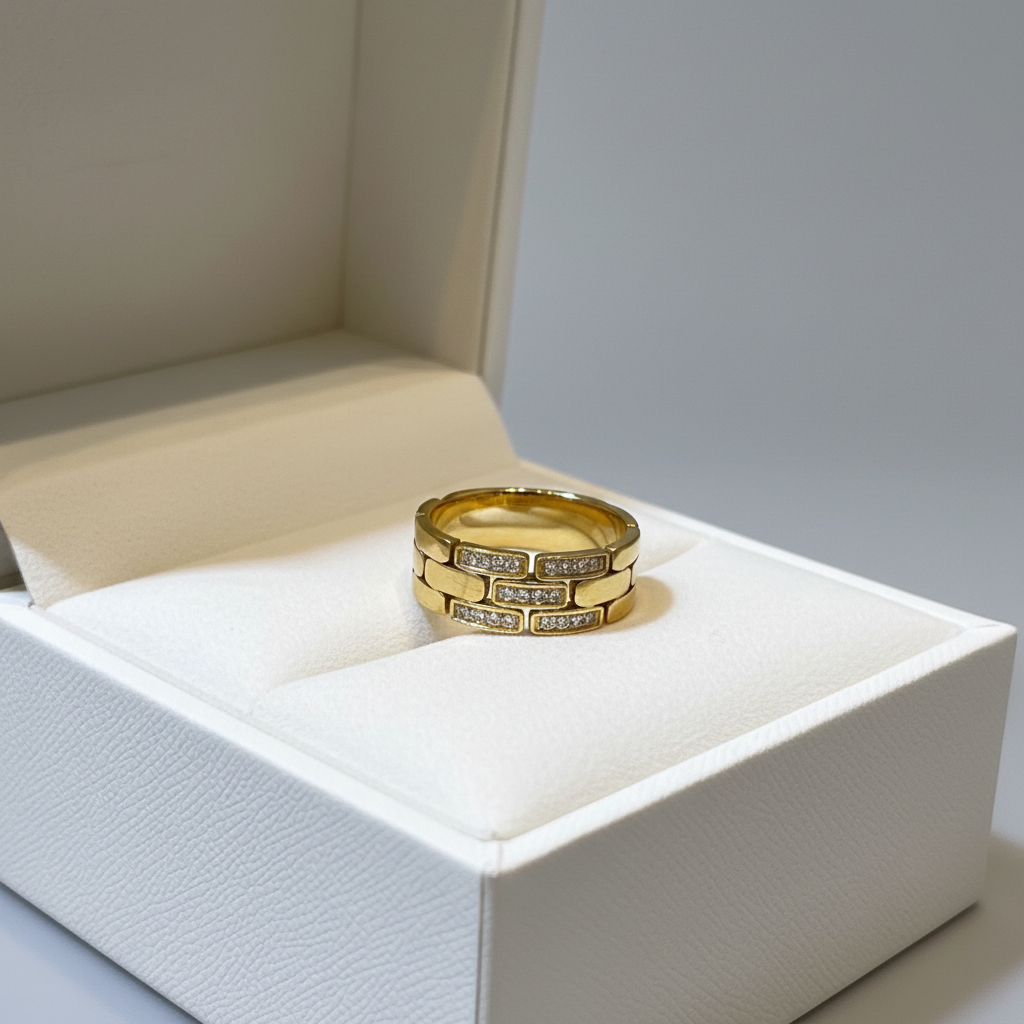 Luxe Diamond Brick Band Ring - 18K Gold Plated