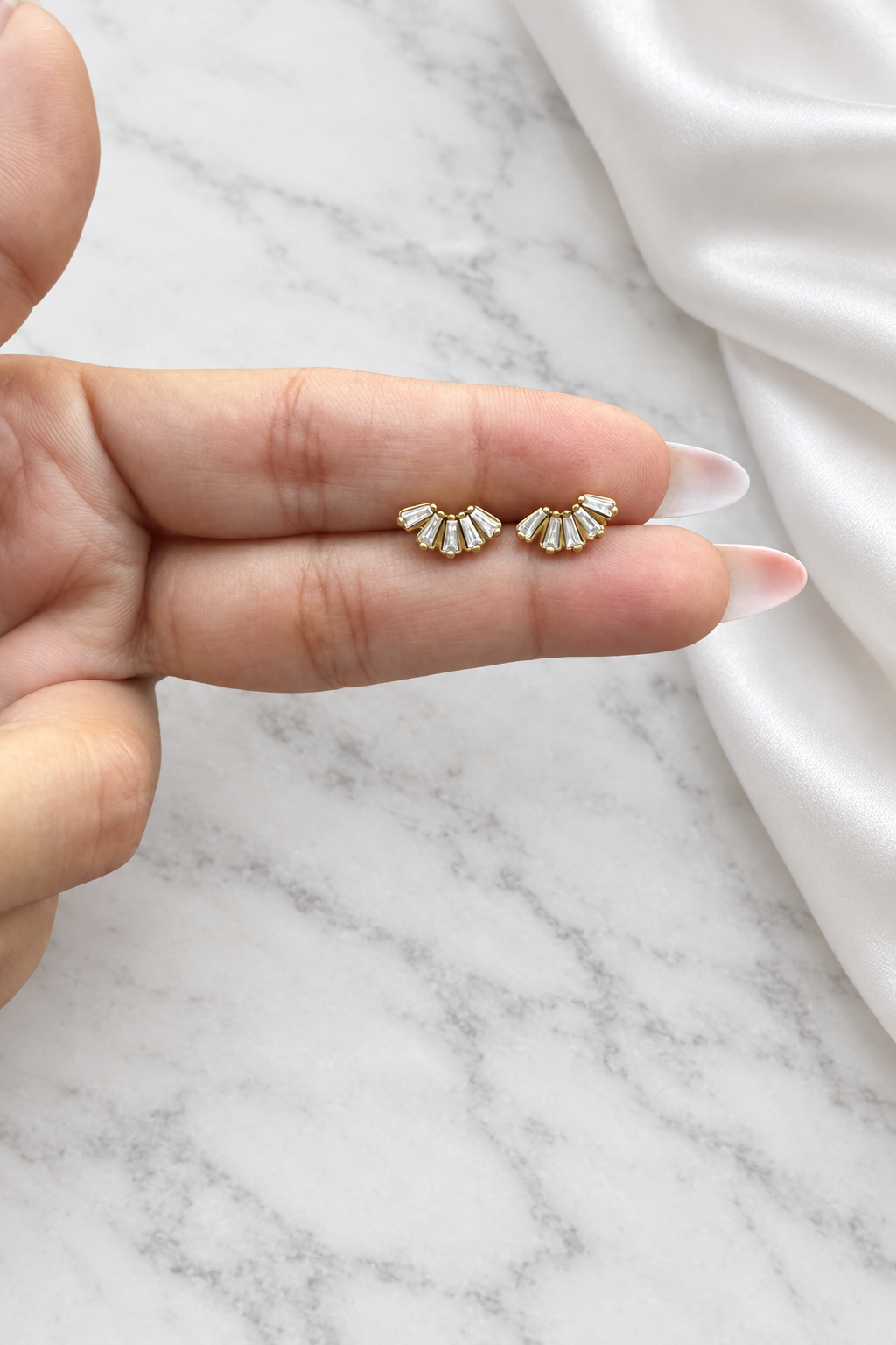 Nexa Studs (Pair)