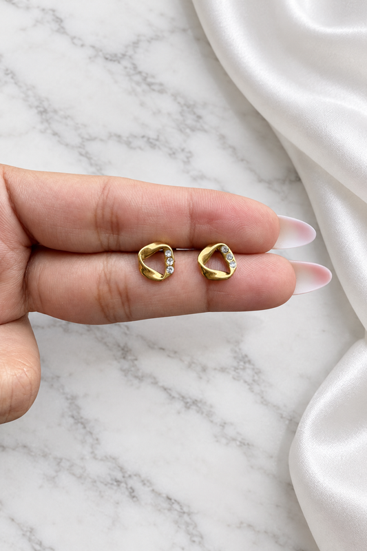 Demian Studs (Pair)