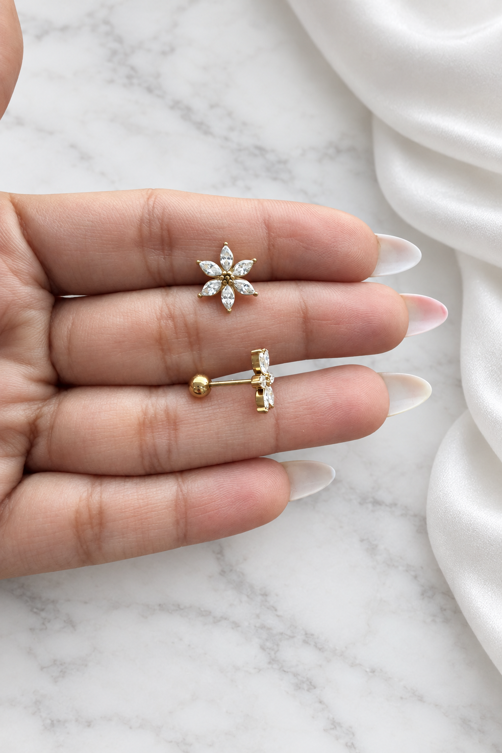Rovee Studs