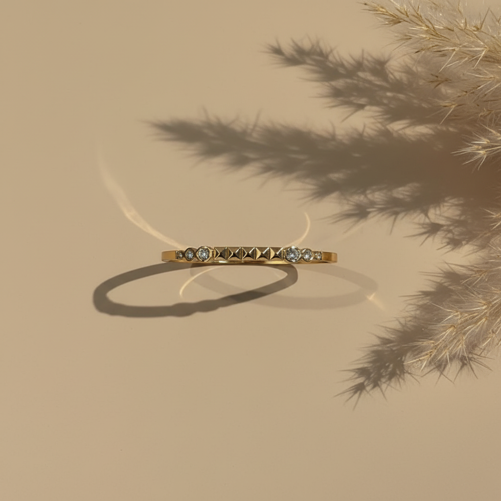Era Thin Wrist Bangle - Wrist Size 2.2 & 2.4