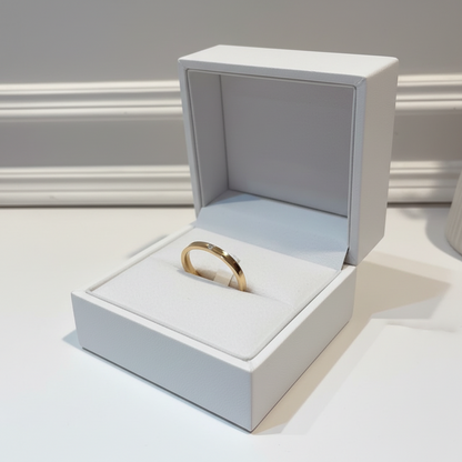 Classic Gold Band Ring