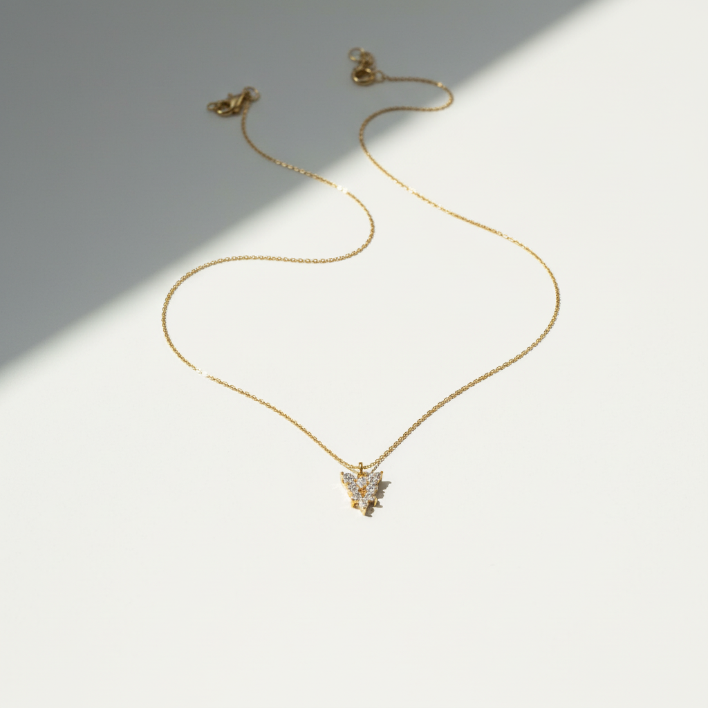 Leaf Pendant Necklace