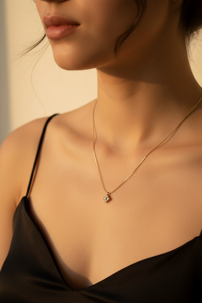 Minimal Slit Necklace