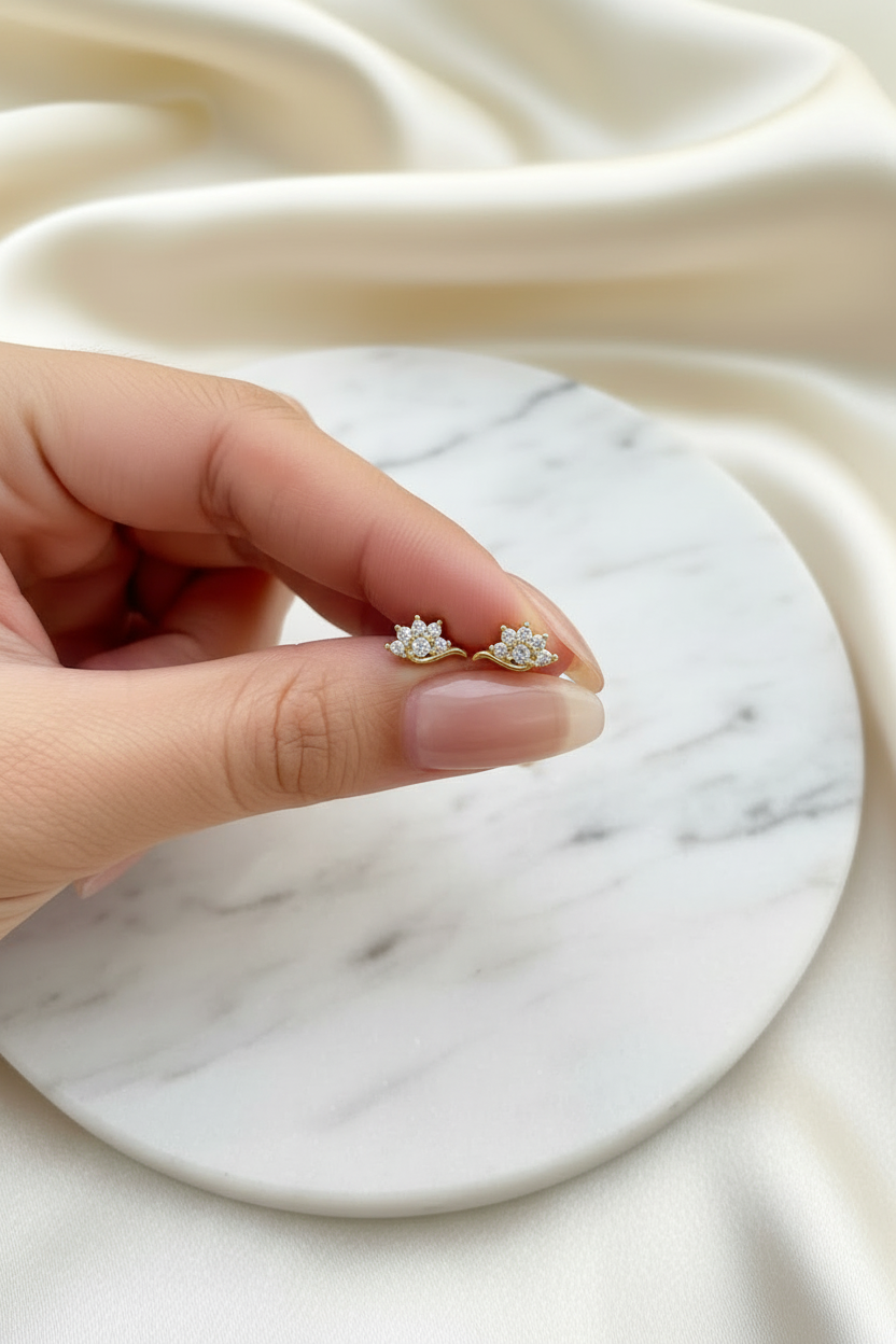 Emly Leaf Stud (Pair)