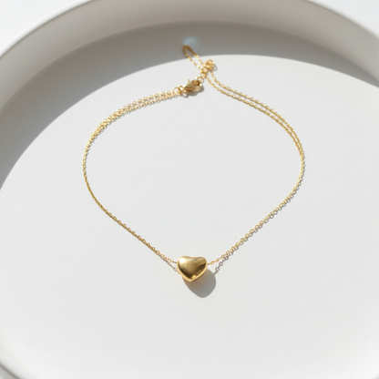 Minimal Heart Pendant Necklace