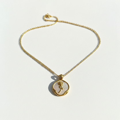 Rose Pendant Necklace with Mother of Pearl