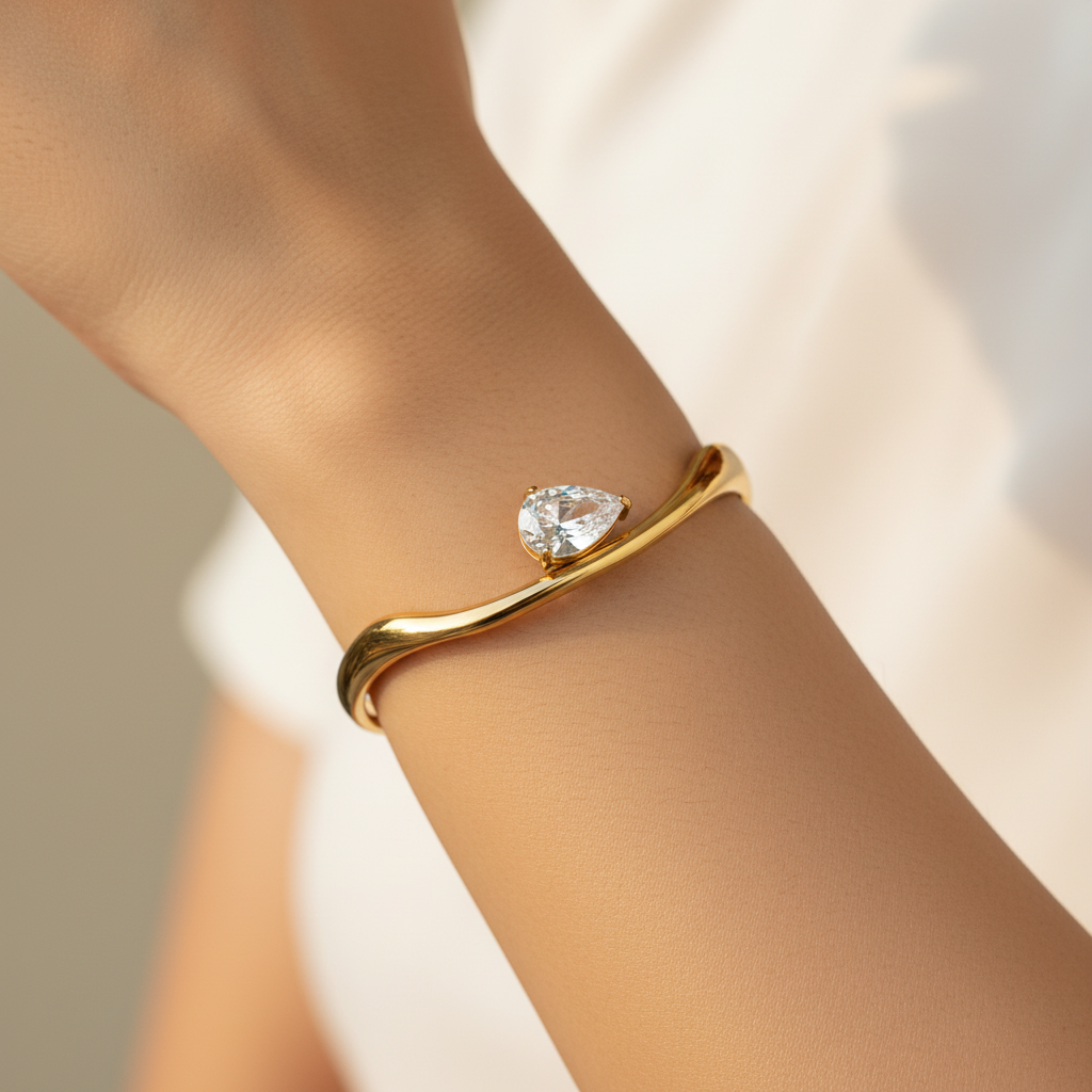 Stush Diamond Adjustable Bracelet Bangle