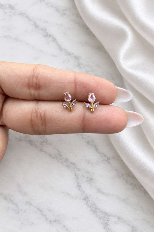 Tulip Studs (Pair)