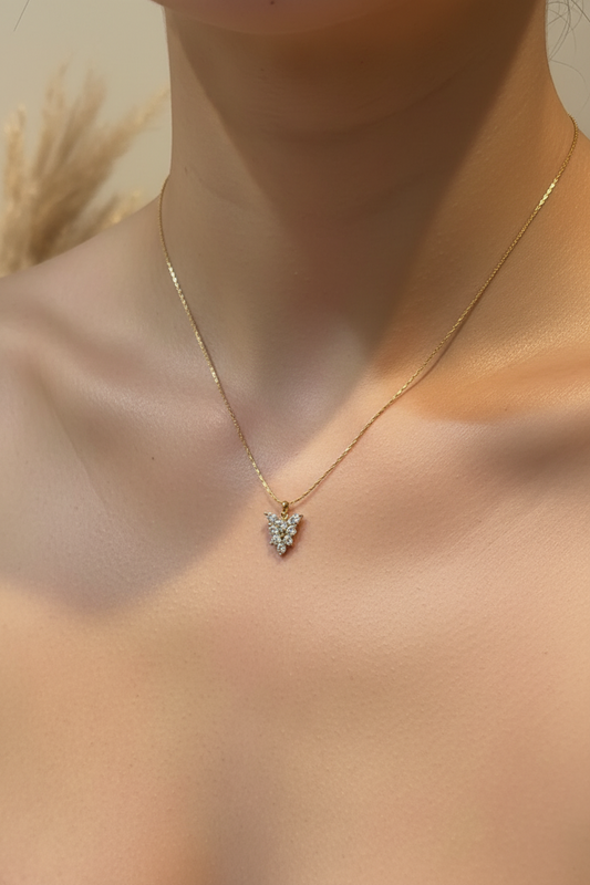 Leaf Pendant Necklace